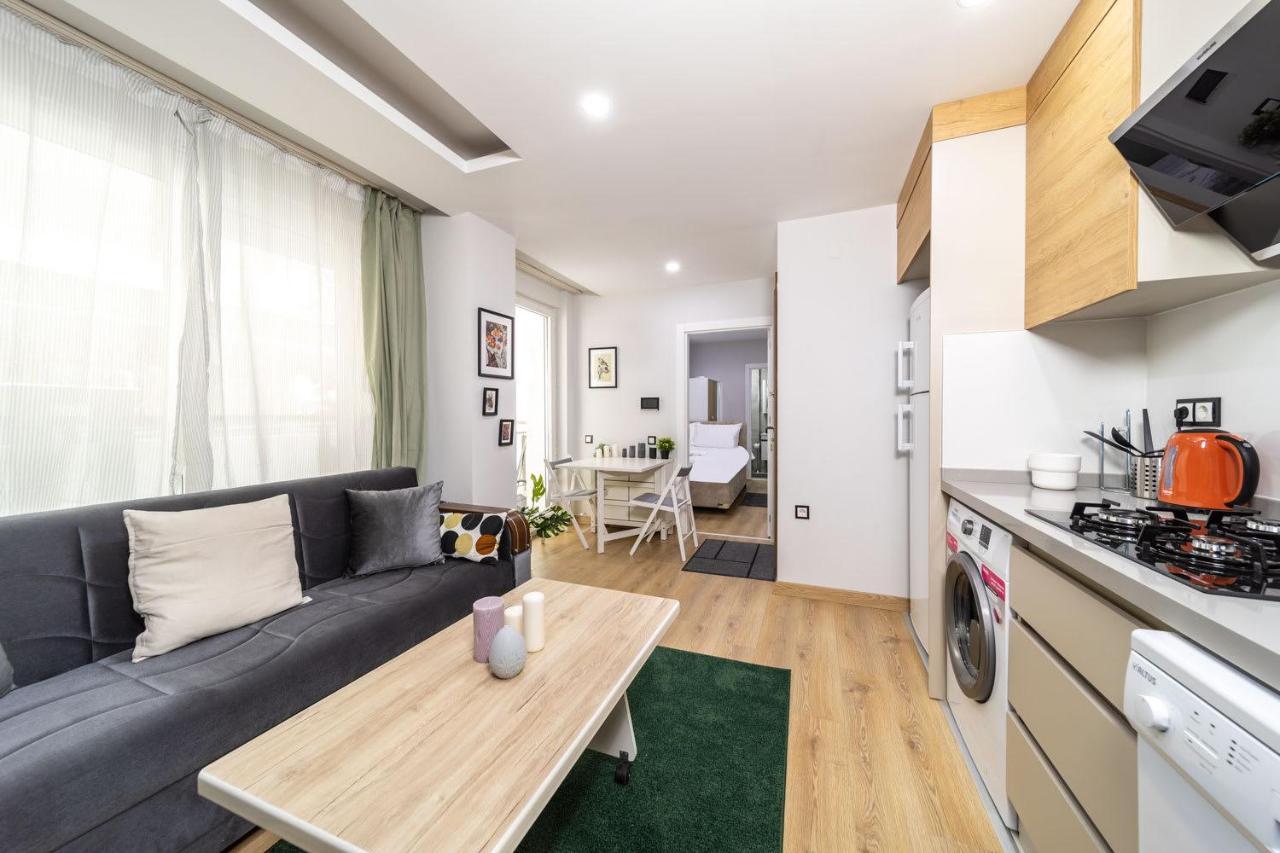 Modern And Cozy Apartment With Central Location And Balcony In Muratpasa, Antalya Eksteriør bilde