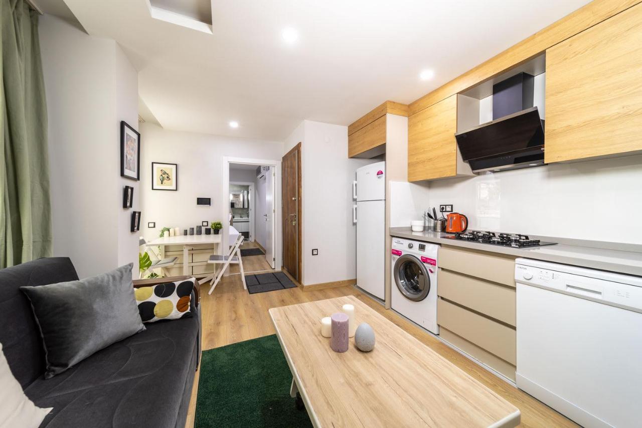 Modern And Cozy Apartment With Central Location And Balcony In Muratpasa, Antalya Eksteriør bilde