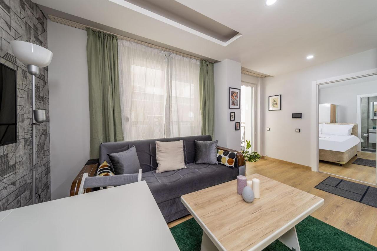 Modern And Cozy Apartment With Central Location And Balcony In Muratpasa, Antalya Eksteriør bilde